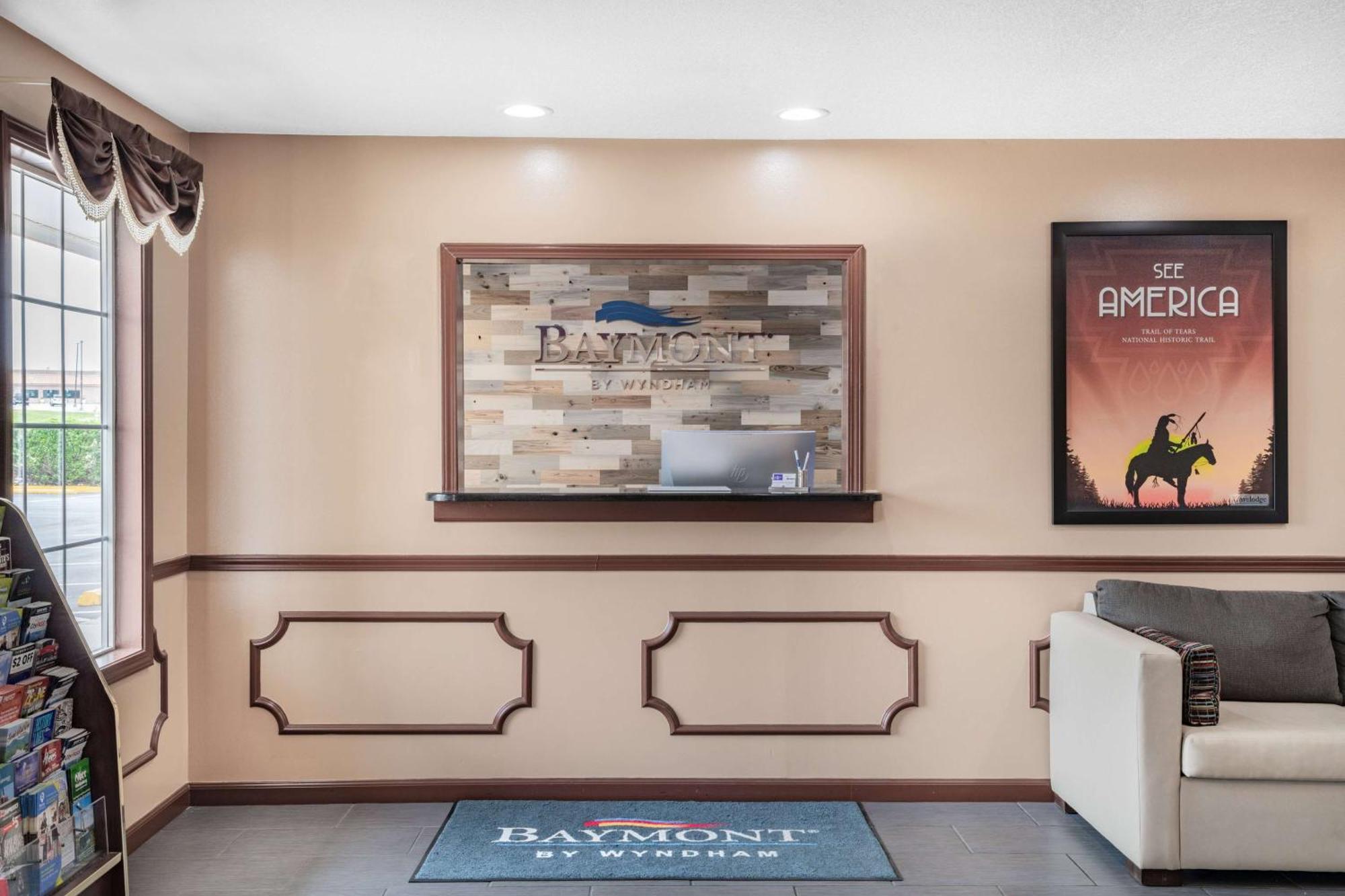 Baymont By Wyndham Commerce Ga Near Tanger Outlets Mall Екстериор снимка